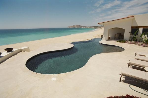 Pool by the Medina family