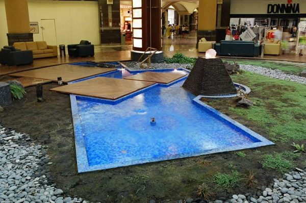 Pool by the Medina family