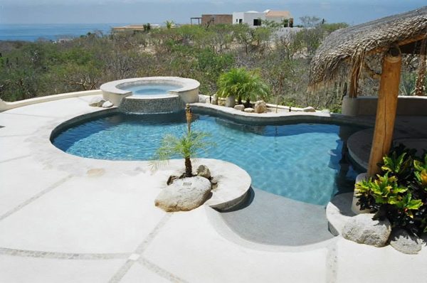 Pool by the Medina family